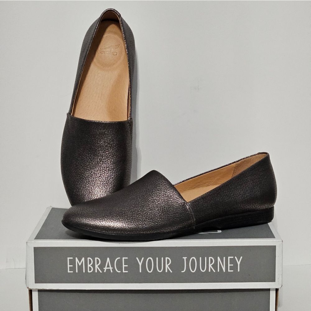 Dansko, Larissa in pewter color. Size 38